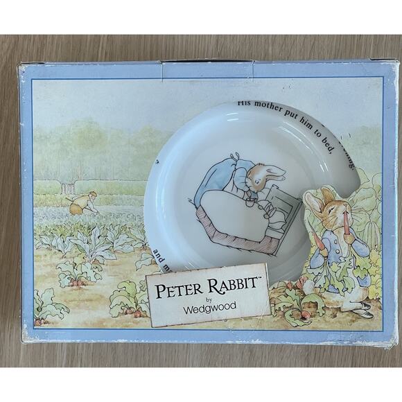 Vintage 1991 Peter Rabbit 3 Piece Children's Porcelain Mug, Bowl and Plate - Picture 2 of 3
